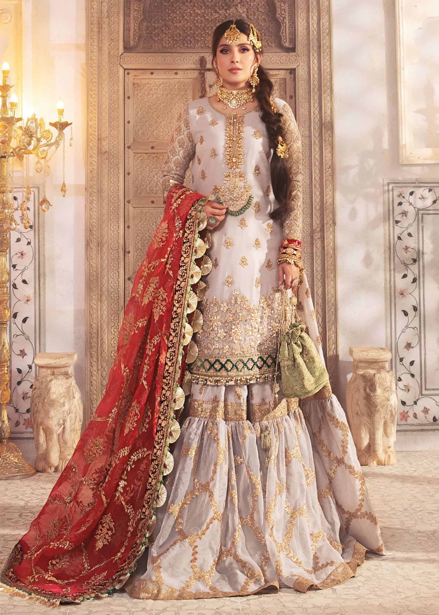 Lehnga Glore